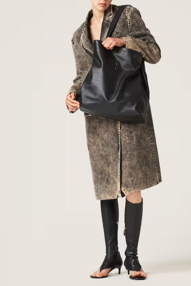 NB25-P08 Hobo Bag (leather) catalog reference