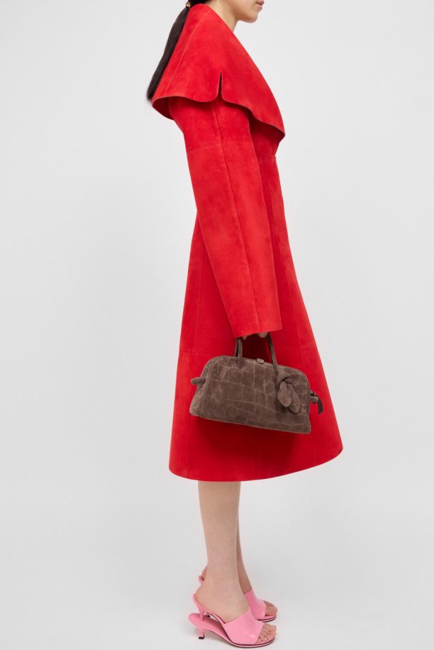 NB25-P05 Top-Handle Bag (suede) catalog reference